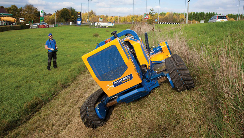 bomford-mowers-flailbot-remote