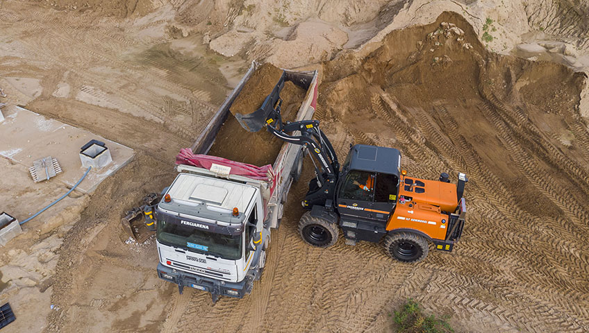 energreen-ilf-kommunal-bucket-attachment